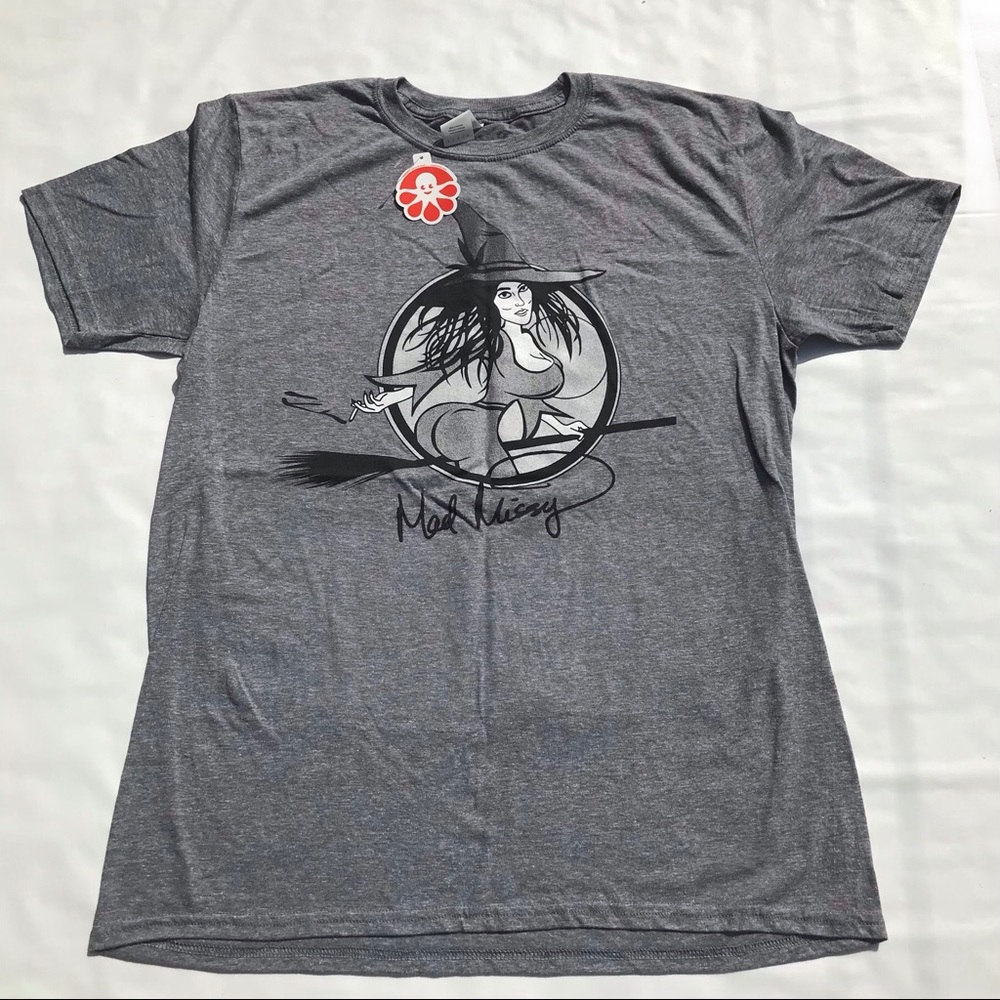 Gildan Tee Gray Mad Missy T-shirt